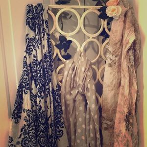 4 scarf set of nude, blush, and navy tones